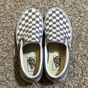 Women’s size 8 blue/gray checkered vans